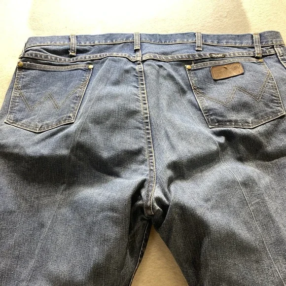 Wrangler Cool Vantage Jeans Mens 44x32 Blue Regular Fit Straight Leg Denim - Picture 11 of 13